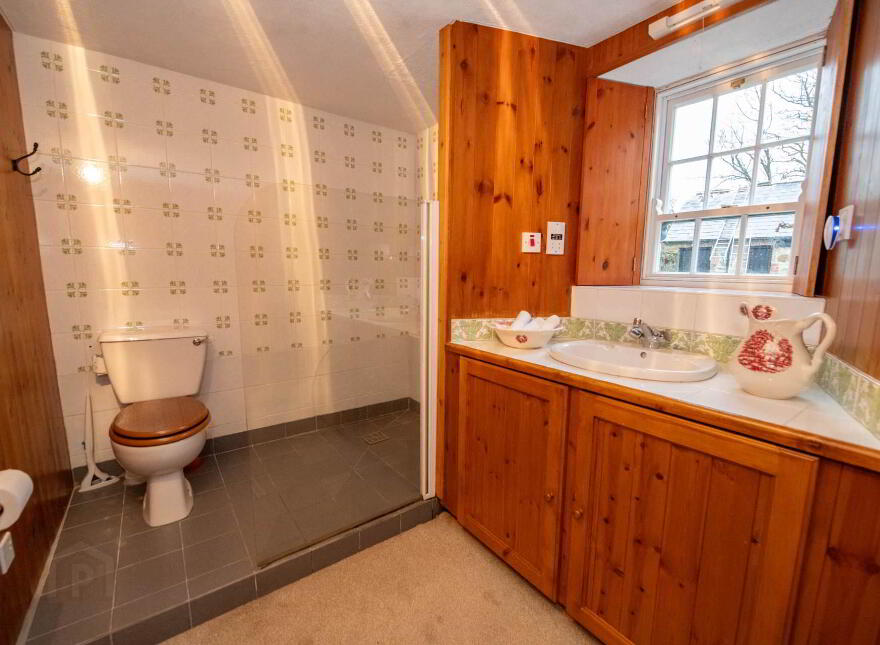 Blacks Glen, Ramelton, F92K3H6