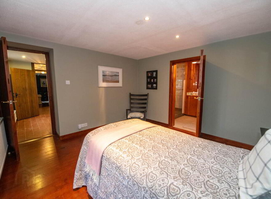 Blacks Glen, Ramelton, F92K3H6