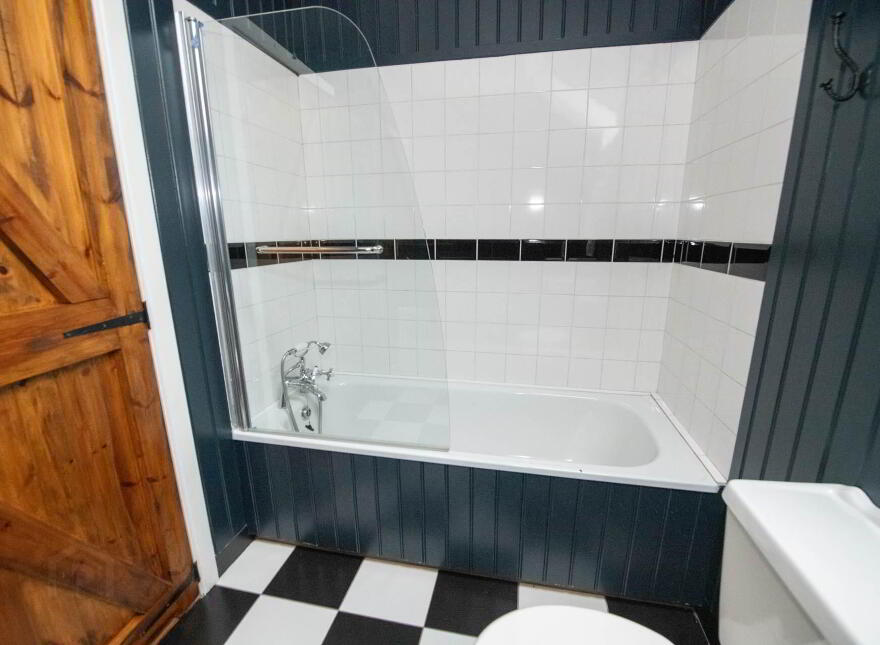 Blacks Glen, Ramelton, F92K3H6