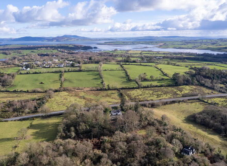 Blacks Glen, Ramelton, F92K3H6