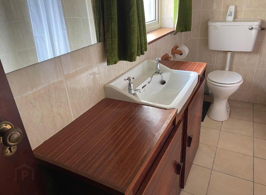 1 Saint Finian's Terrace, Waterville, V23KD42