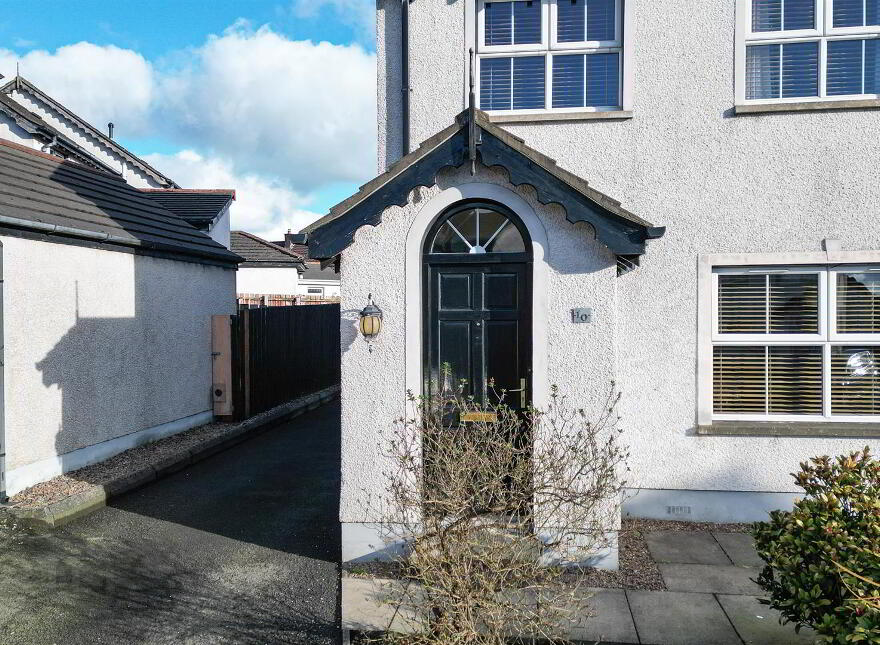 10 Huntingdale Crescent, Ballyclare, BT39 9YY