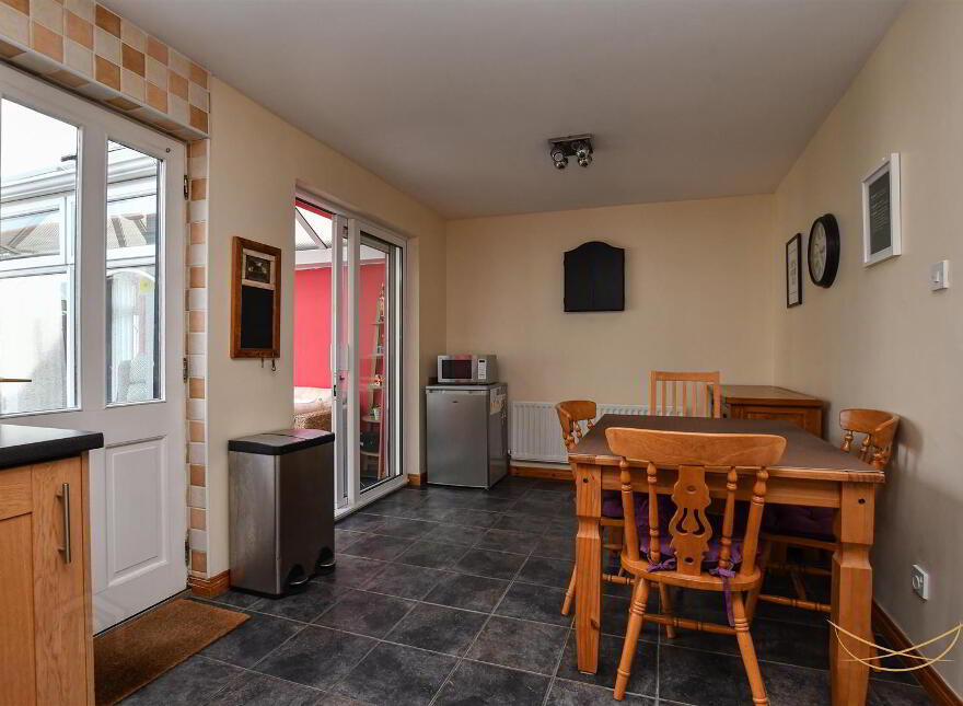 10 Huntingdale Crescent, Ballyclare, BT39 9YY