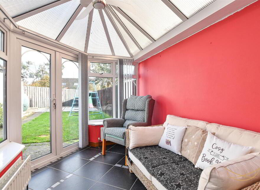 10 Huntingdale Crescent, Ballyclare, BT39 9YY