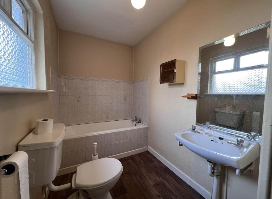 38 Pearse Park, Clonmel, E91K880