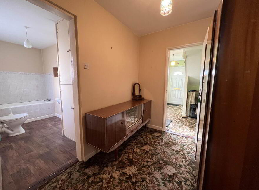 38 Pearse Park, Clonmel, E91K880