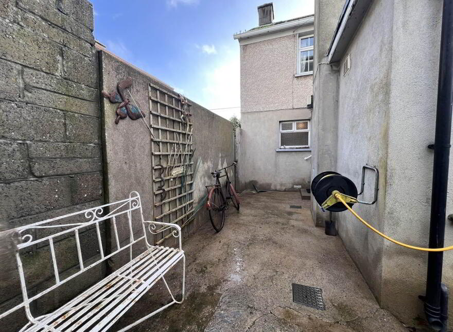 38 Pearse Park, Clonmel, E91K880