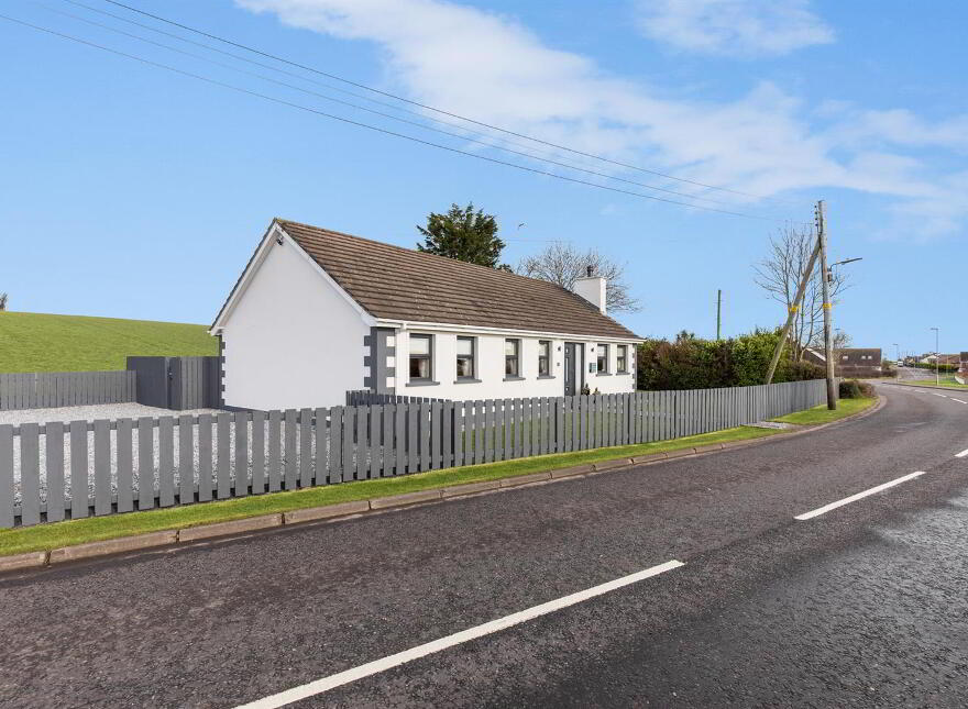 122 Moss Road, Millisle, Newtownards, BT22 2DT
