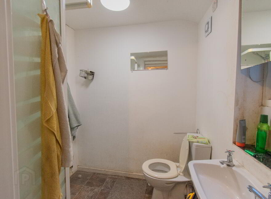 33A & 33B Clonavon Terrace, Ballymena, BT43 5BG
