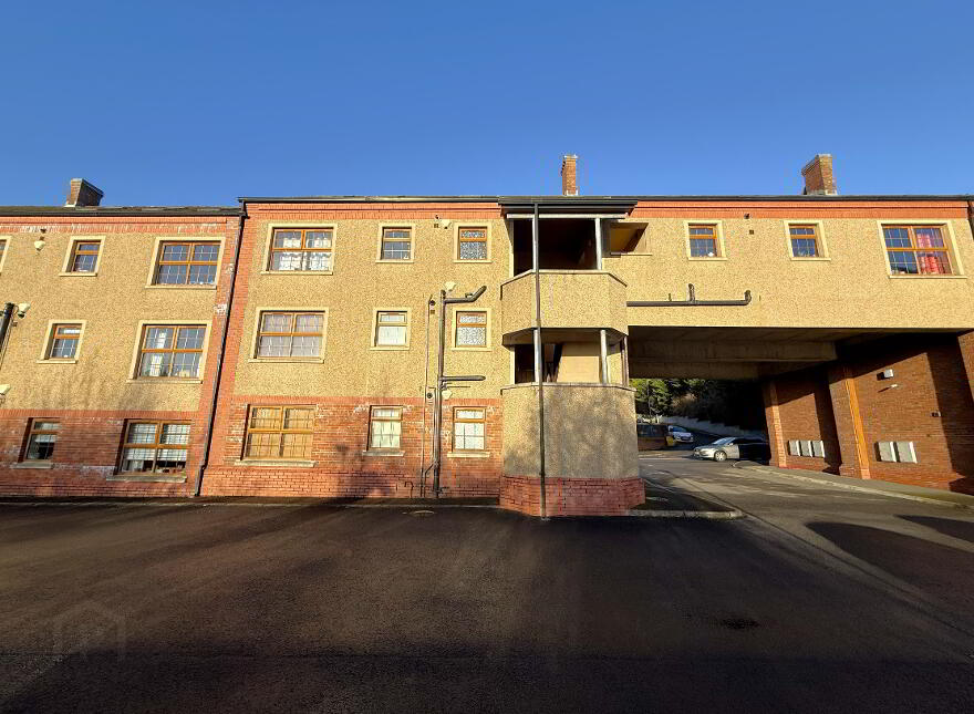 6 Broomhill Court, Magheralin, BT67 0UF