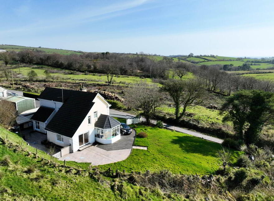 42 Topped Mountain Road, Enniskillen, BT94 3DD