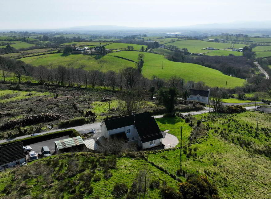 42 Topped Mountain Road, Enniskillen, BT94 3DD