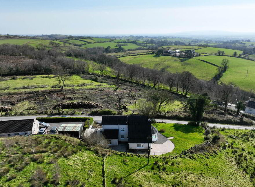 42 Topped Mountain Road, Enniskillen, BT94 3DD