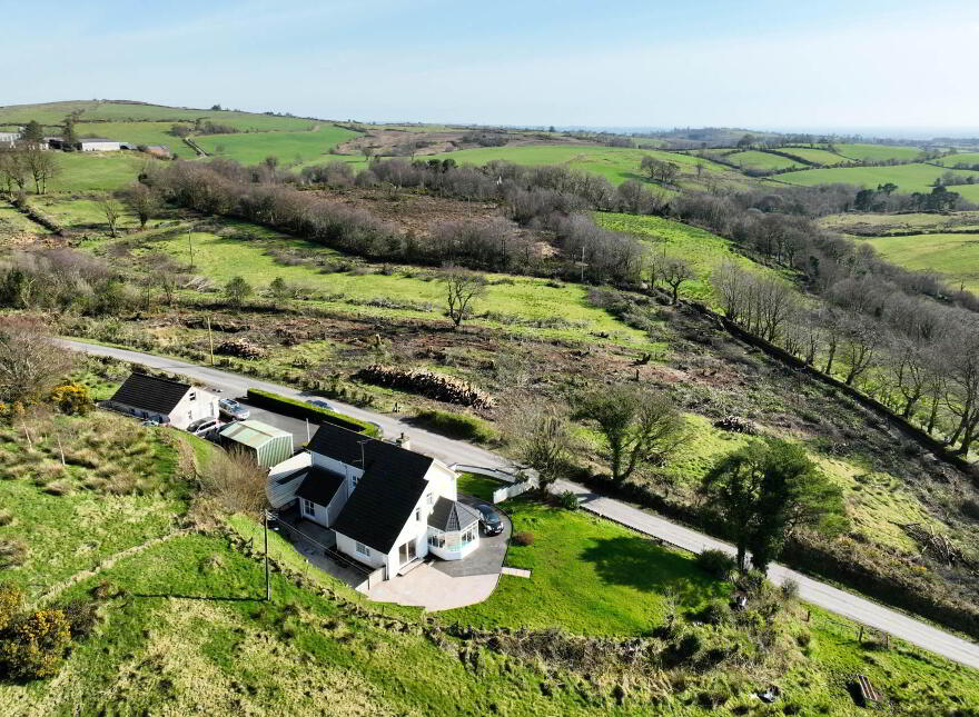 42 Topped Mountain Road, Enniskillen, BT94 3DD