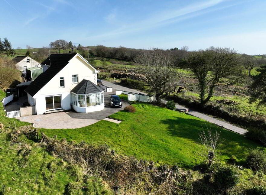 42 Topped Mountain Road, Enniskillen, BT94 3DD