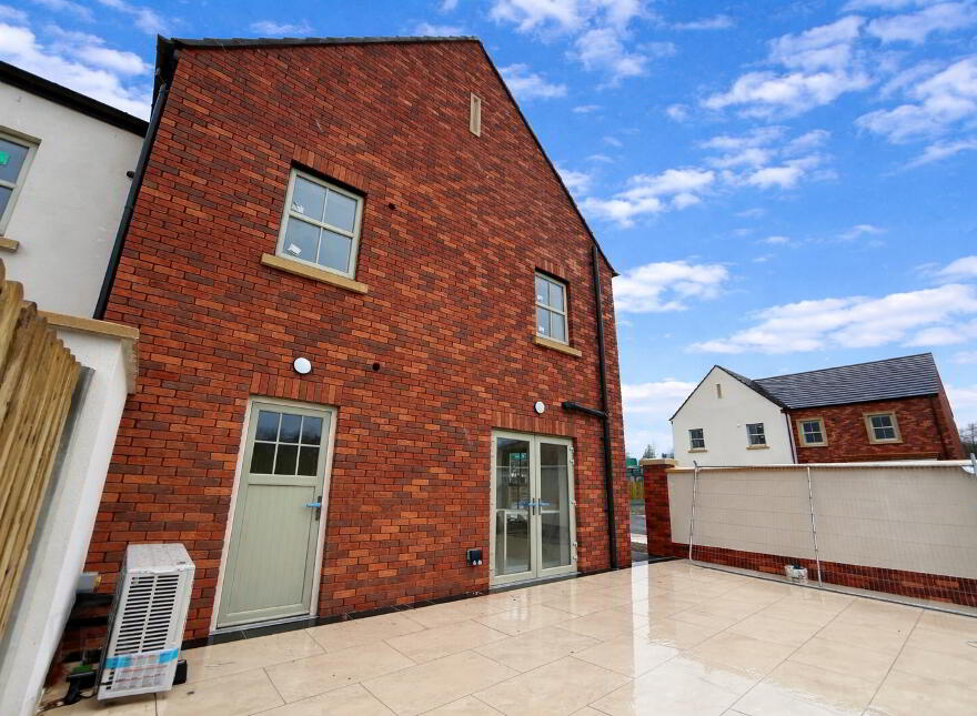 28 Macartan View, Lathlorcan, Monaghan, H18A3K8