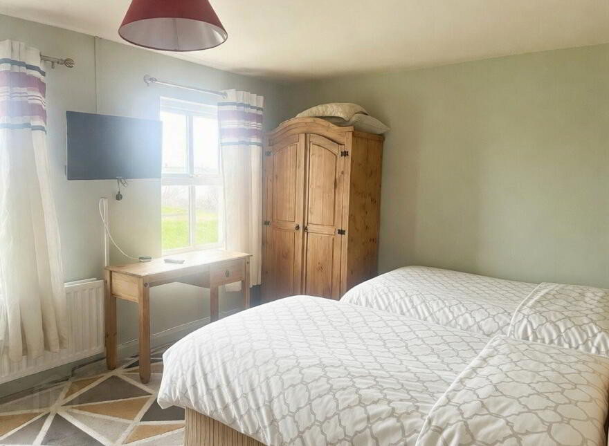 44 Kilmore Quay Cottages, Lisnaskea, BT92 0DZ