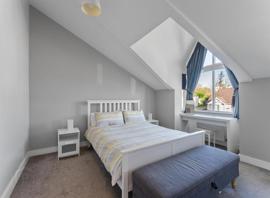 2 Prospect Mews, Royal Avenue, Portstewart, BT55 7LE