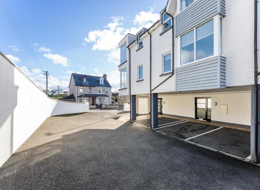 2 Prospect Mews, Royal Avenue, Portstewart, BT55 7LE