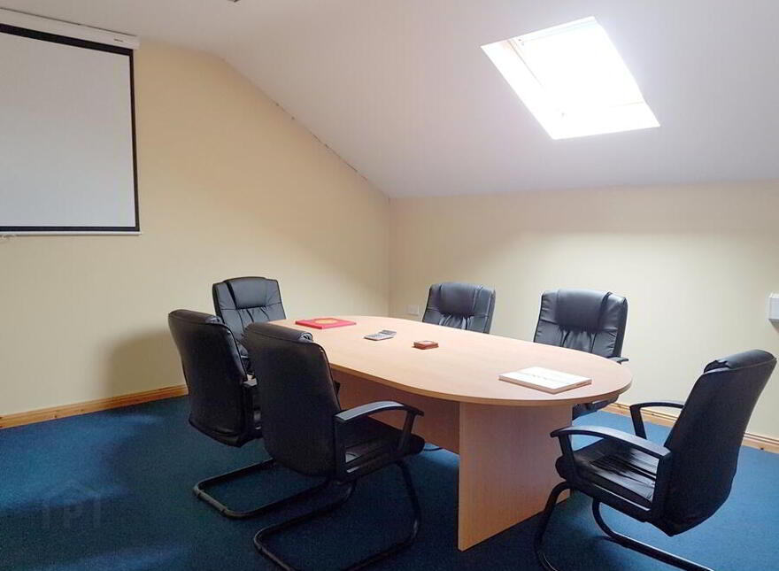 Glenfin Street, Ballybofey, F93ED39