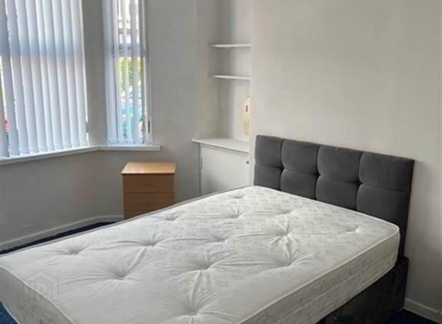 132 Dunluce Avenue, Belfast, BT9 7AZ
