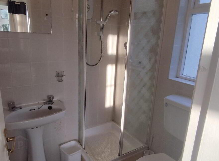 Rossfield House, Racecourse, Clifden, H71HT25