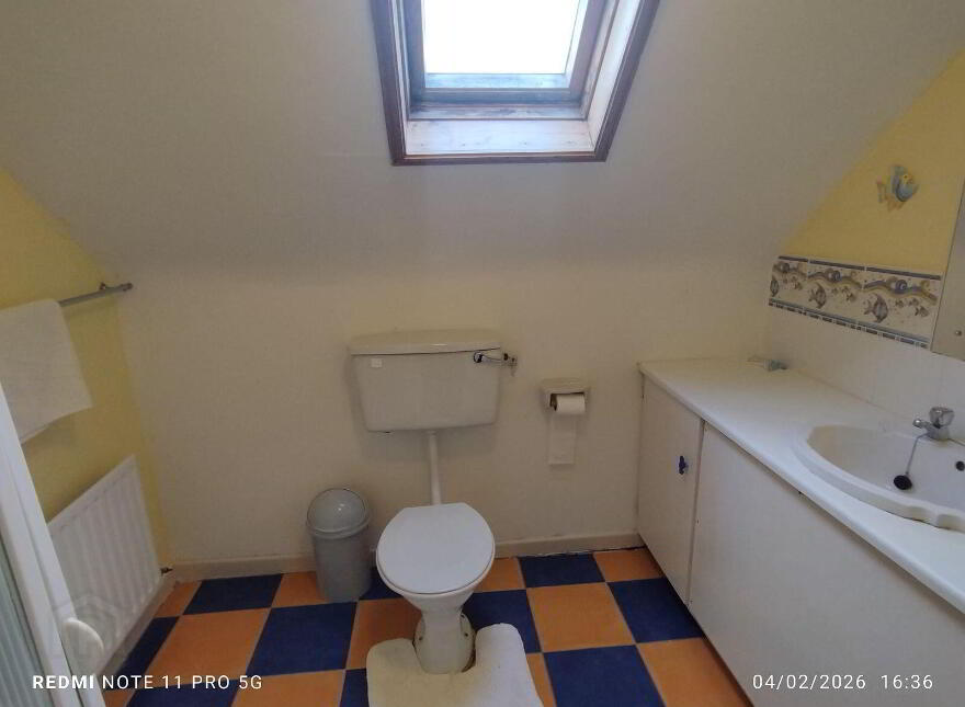 Rossfield House, Racecourse, Clifden, H71HT25