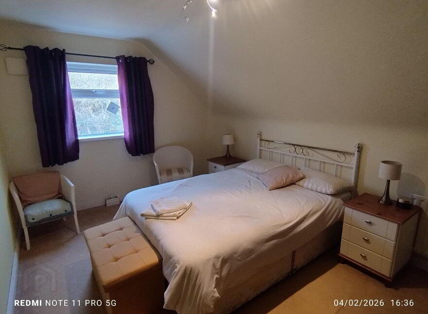 Rossfield House, Racecourse, Clifden, H71HT25