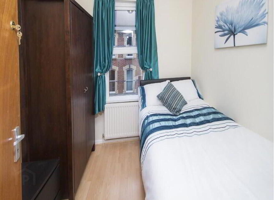 2 Belgravia Avenue, Belfast, BT9 7BJ