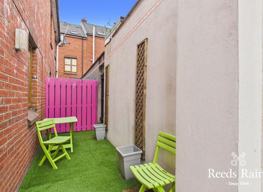 Flat 3 Millview Court, 351 Beersbridge Road, Belfast, BT5 5DS