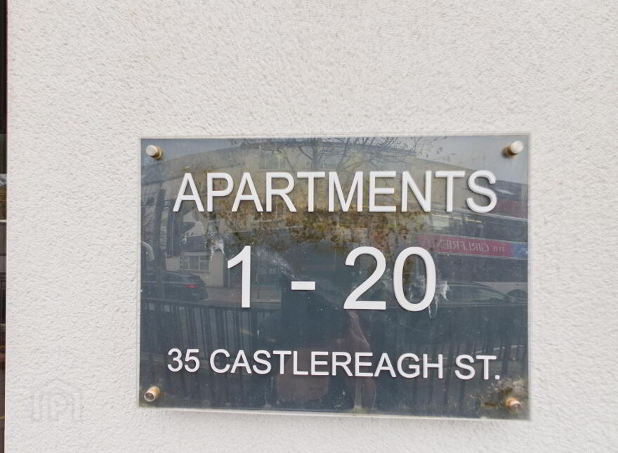 35 Castlereagh Street, Belfast, BT5 4AY