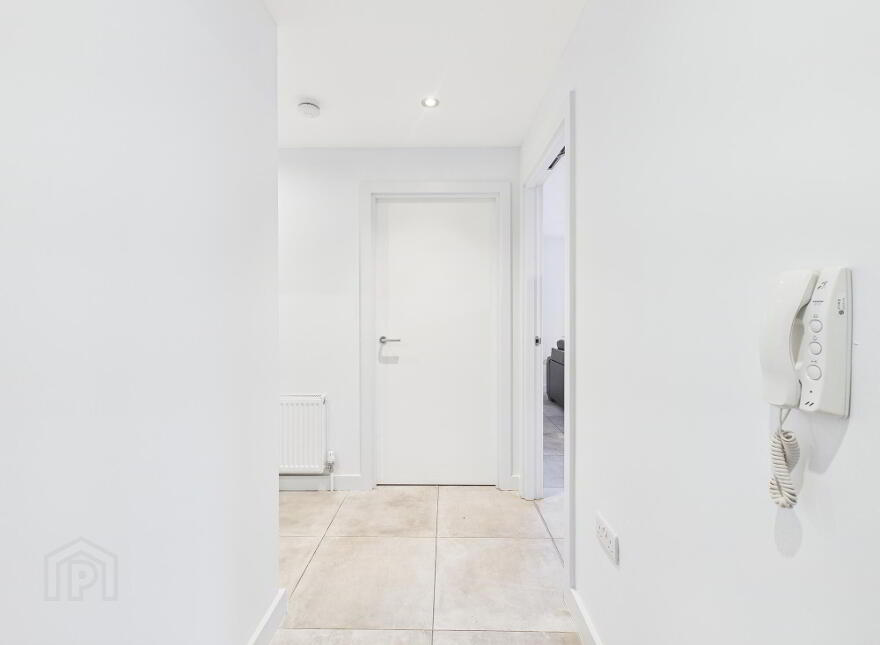 35 Castlereagh Street, Belfast, BT5 4AY