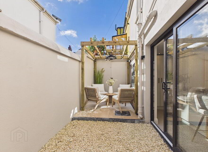 44 Seacliff Road, Bangor, BT20 5EZ