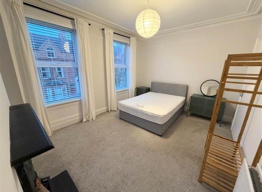 34 Elaine Street, Belfast, BT9 5AR