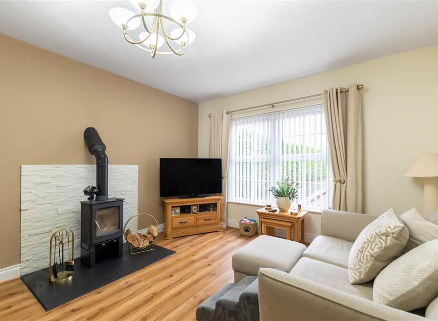 14 Meadow Lane, Lisburn, BT28 3RL