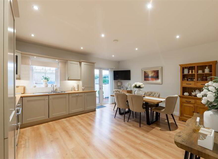 14 Meadow Lane, Lisburn, BT28 3RL