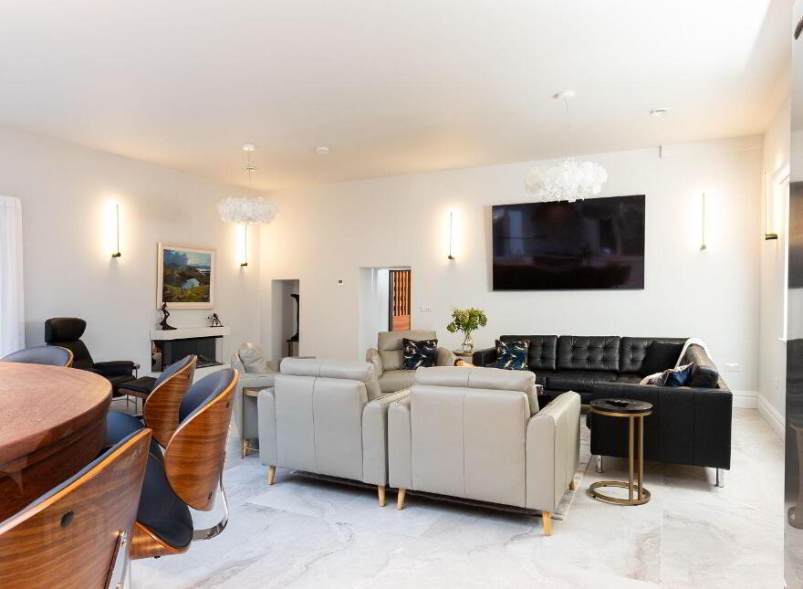 Glenbrook House, Adrigole, P75W899
