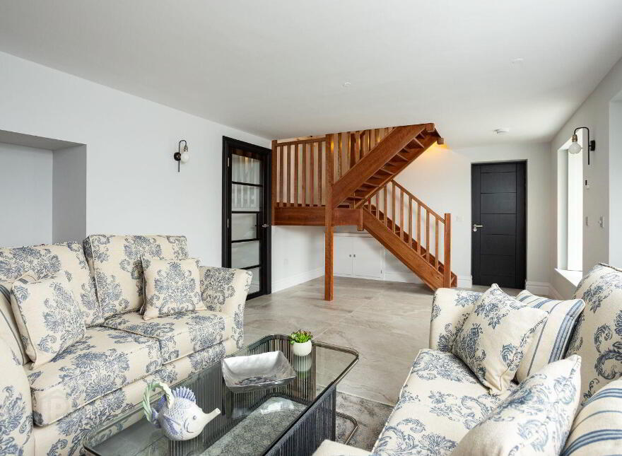 Glenbrook House, Adrigole, P75W899