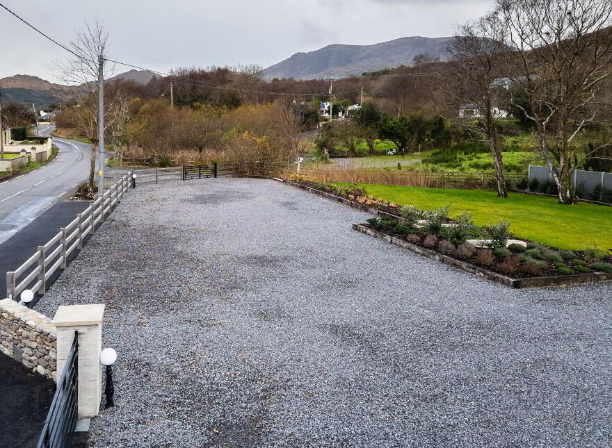 Glenbrook House, Adrigole, P75W899