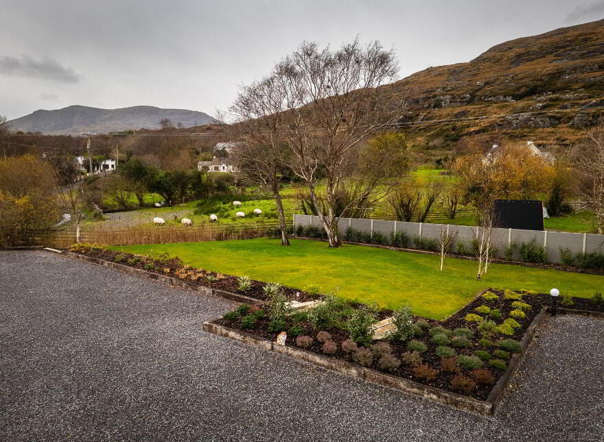 Glenbrook House, Adrigole, P75W899
