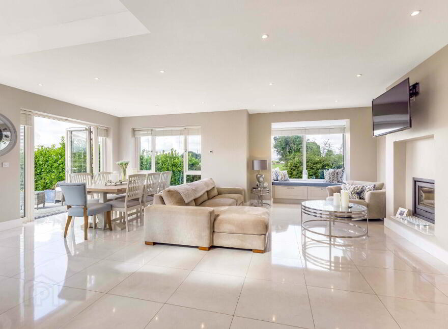 Readstown, Summerhill Road, Laracor, C15KX43