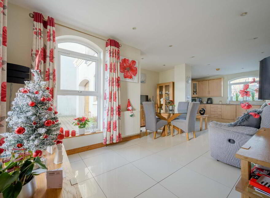 5 Shandon Close, Bangor, BT20 5GZ