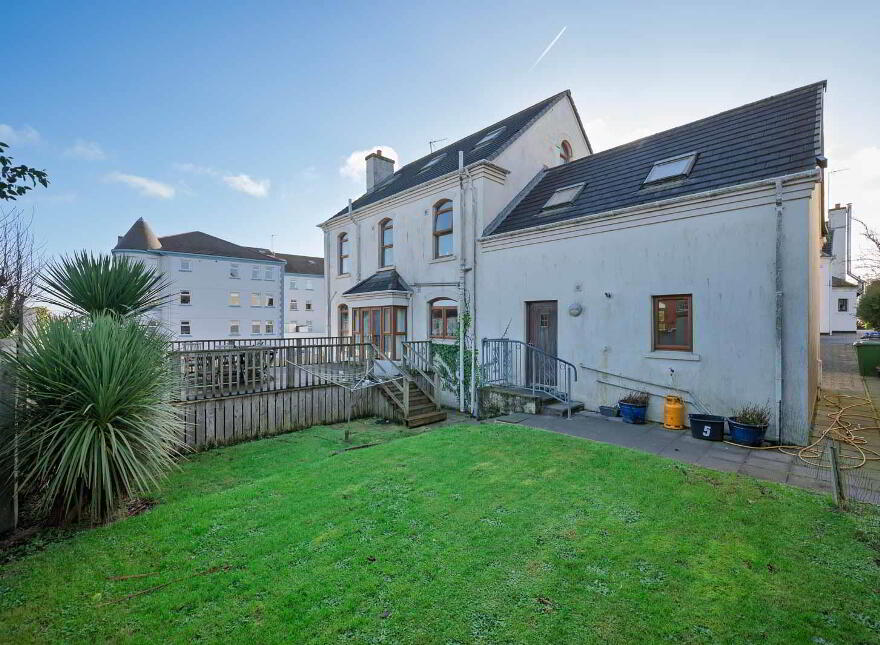 5 Shandon Close, Bangor, BT20 5GZ