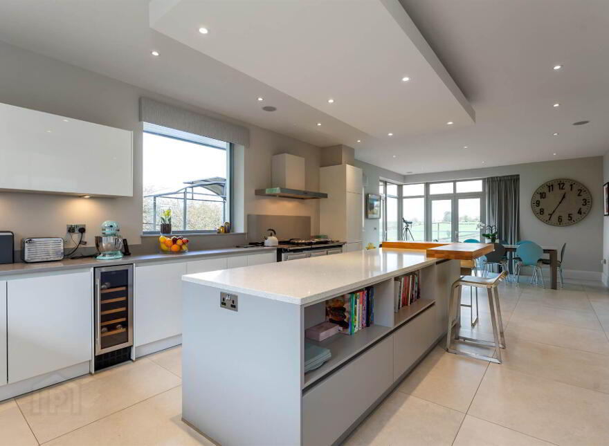 17 Fort Road, Ballylesson, Belfast, BT8 8LX