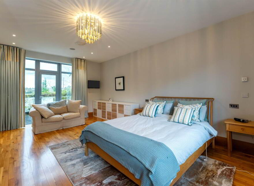 17 Fort Road, Ballylesson, Belfast, BT8 8LX