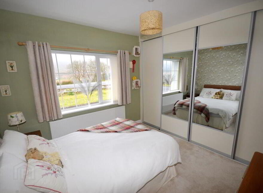 Willowdene, Fintown, F94D597