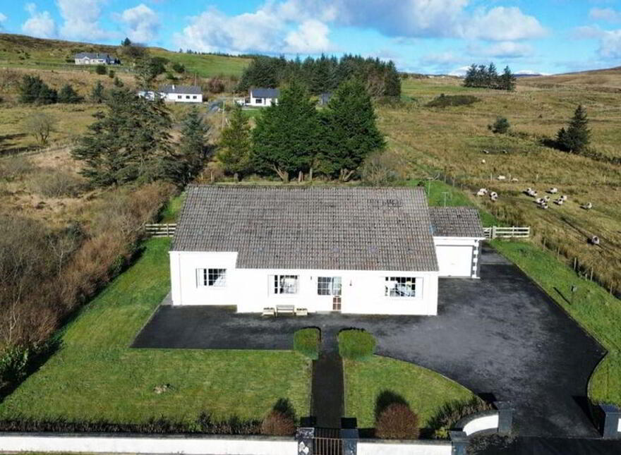 Willowdene, Fintown, F94D597