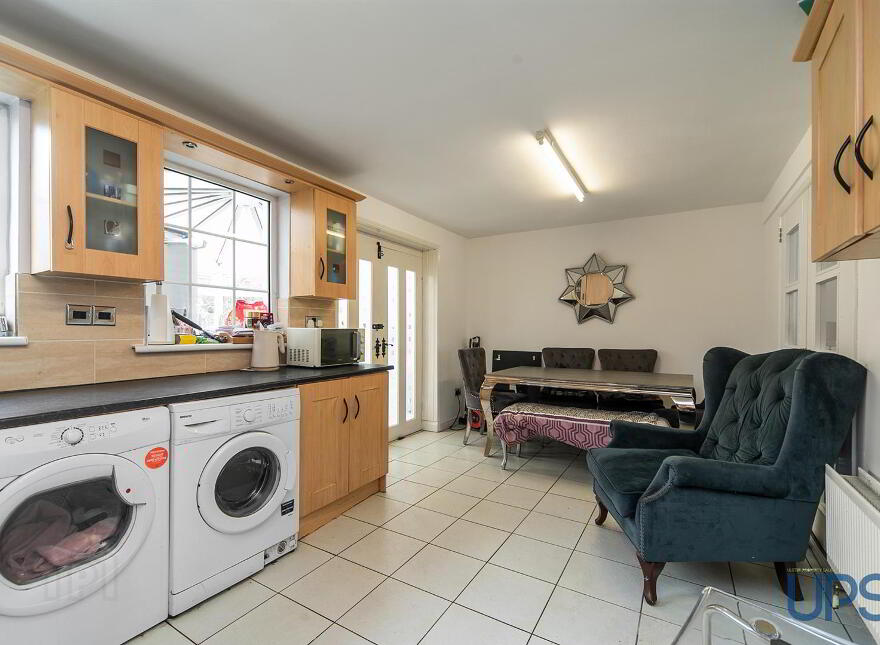 33 Lake Glen Drive, Andersonstown, Belfast, BT11 8TF