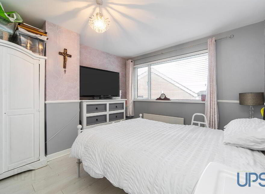 33 Lake Glen Drive, Andersonstown, Belfast, BT11 8TF
