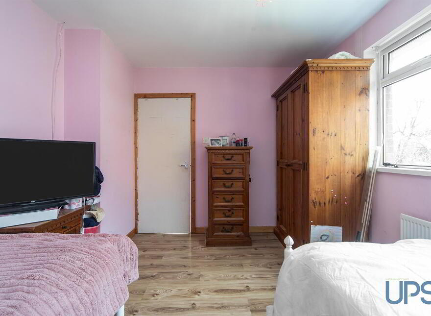 33 Lake Glen Drive, Andersonstown, Belfast, BT11 8TF
